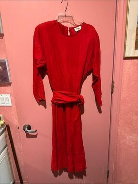 Vakko Red Long-Sleeve Tie-Waist Midi Dress